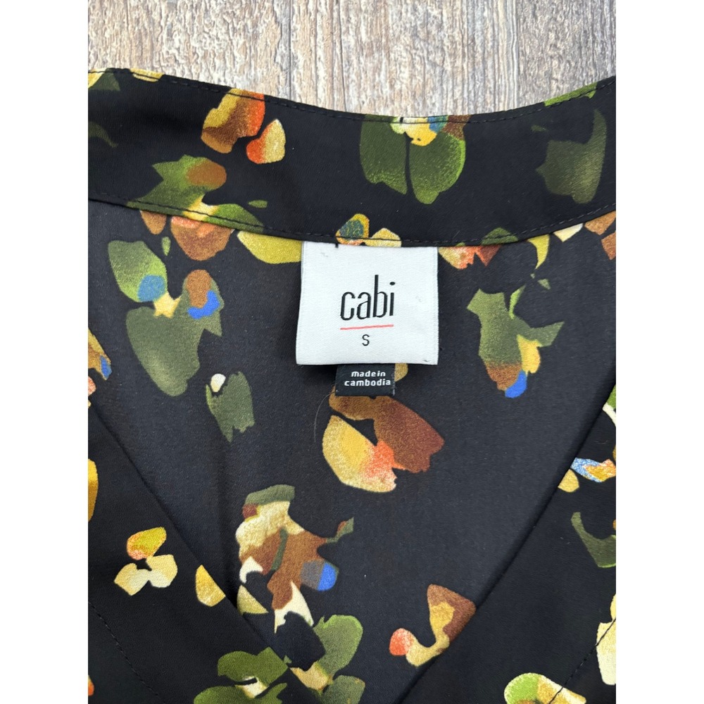 Cabi Ditsy Print Peplum Blouse 6110 Black Floral Sleeveless V-Neck Top Small - Picture 2 of 6